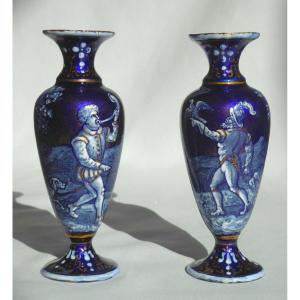 Paire De Vases En émaux De Limoges , Scène De Chasse Style Renaissance XIXe ; Vénerie , Soliflores émailées , Napoléon III