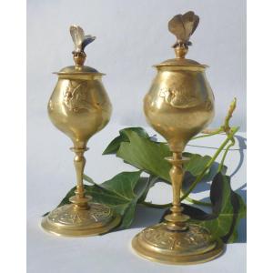 Pair Of Cassolettes In Gilt Bronze Covered Vases Circa 1880 Art Nouveau Butterfly Insect Nineteenth