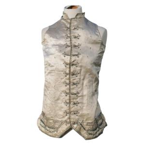 18th Century Men's Waistcoat, Embroidered Silk With Palm Tree Decor, Buttons, Louis XVI Period Costume