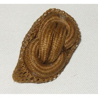 Bijou d'Epoque Napoleon III , Broche Souvenir 1860 , Broderie De Cheveux