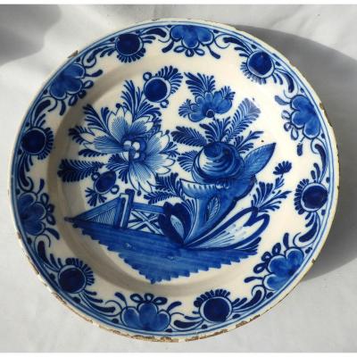 Large 18th Century Delft Faience Dish, Blue Camaieu, Chinese Style, Flower Barrier