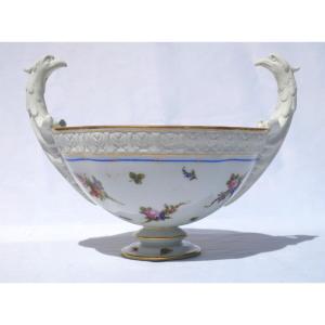 Large Hébé Cup, Porcelain And Biscuit Style Sevres, Nineteenth Century, Louis XVI