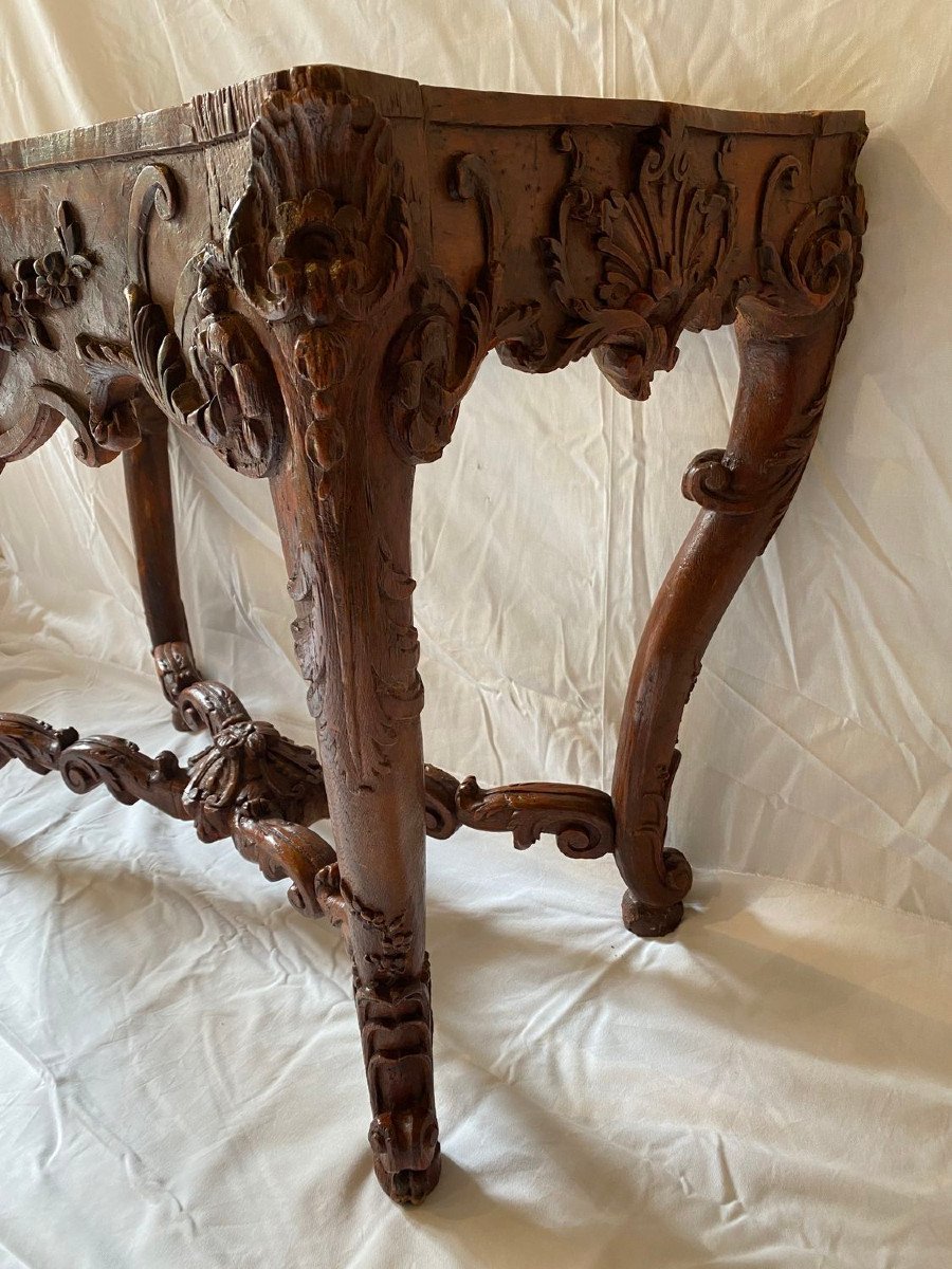 18th Century Game Table Resting On Four Curved And Carved Legs-photo-1