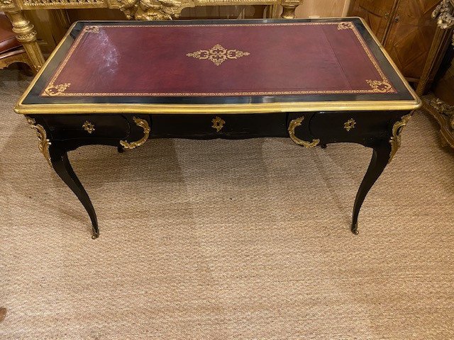 Ravissant et rare petit bureau plat d&rsquo;&eacute;poque Louis XV estampill&eacute; GARNIER d&eacute;cor&eacute; &agrave; toutes faces-photo-2