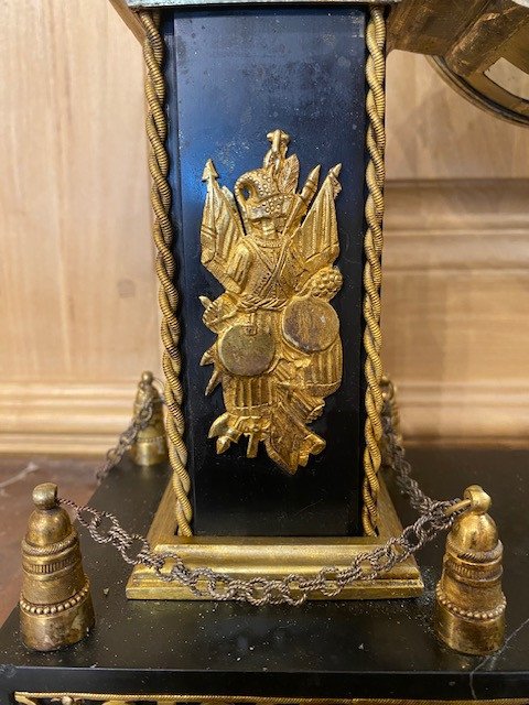 Directoire Period Portico Clock In Marble And Gilded Bronzes-photo-3