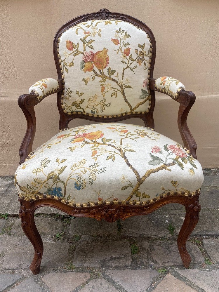 Lovely Suite Of Six Louis XV Period Flat-backed Armchairs In Natural Wood-photo-3