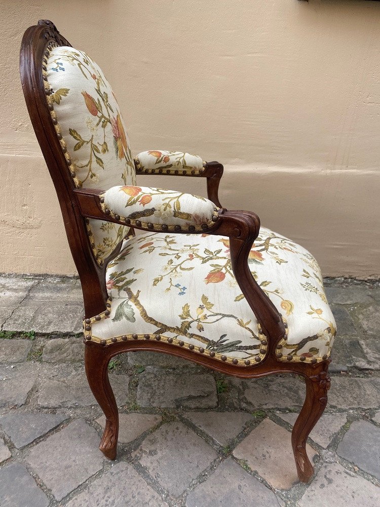 Lovely Suite Of Six Louis XV Period Flat-backed Armchairs In Natural Wood-photo-2