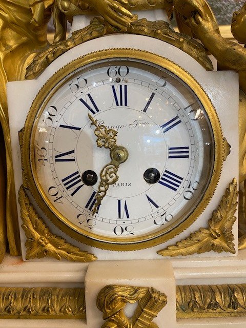 Louis XVI Clock In Carrara Marble And Gilded Bronze-photo-2