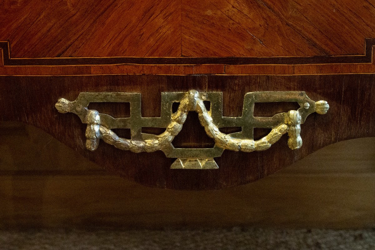 Living Room Chest Of Drawers Stamped J. Birckle Received Master On July 30, 1764-photo-6