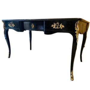 Bureau plat d’époque Louis XV