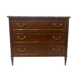 Commode formant bureau d’époque Louis XVI en acajou de Cuba