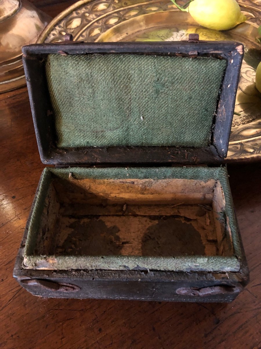 Very Small Box, 18th Century-photo-2