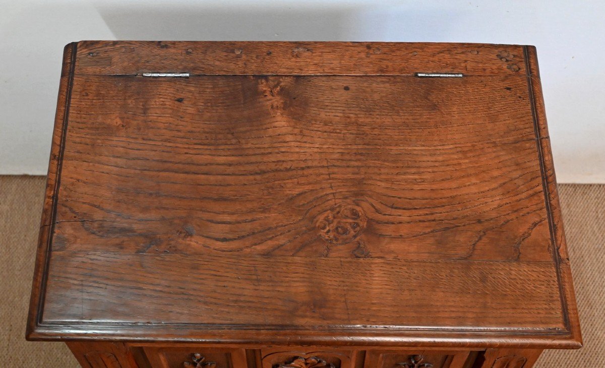 Small Chest In Solid Oak, Renaissance Taste - Early Twentieth-photo-1