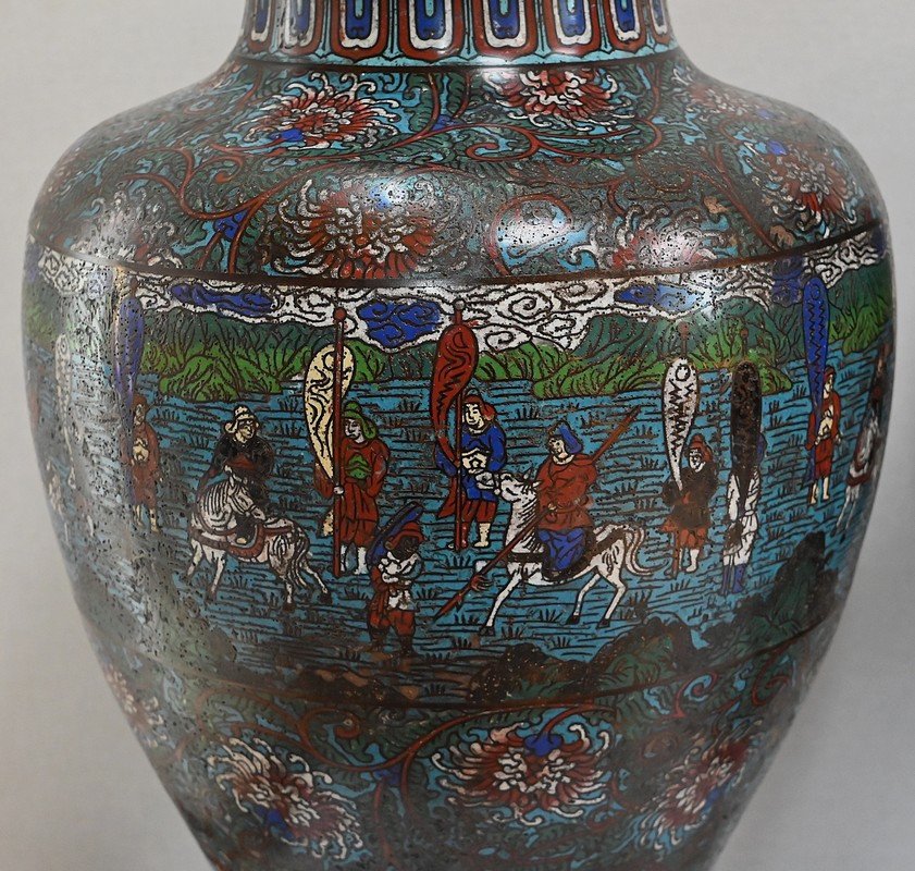 Paire d’Importants Vases en émaux cloisonnés, Japon – XIXe-photo-2