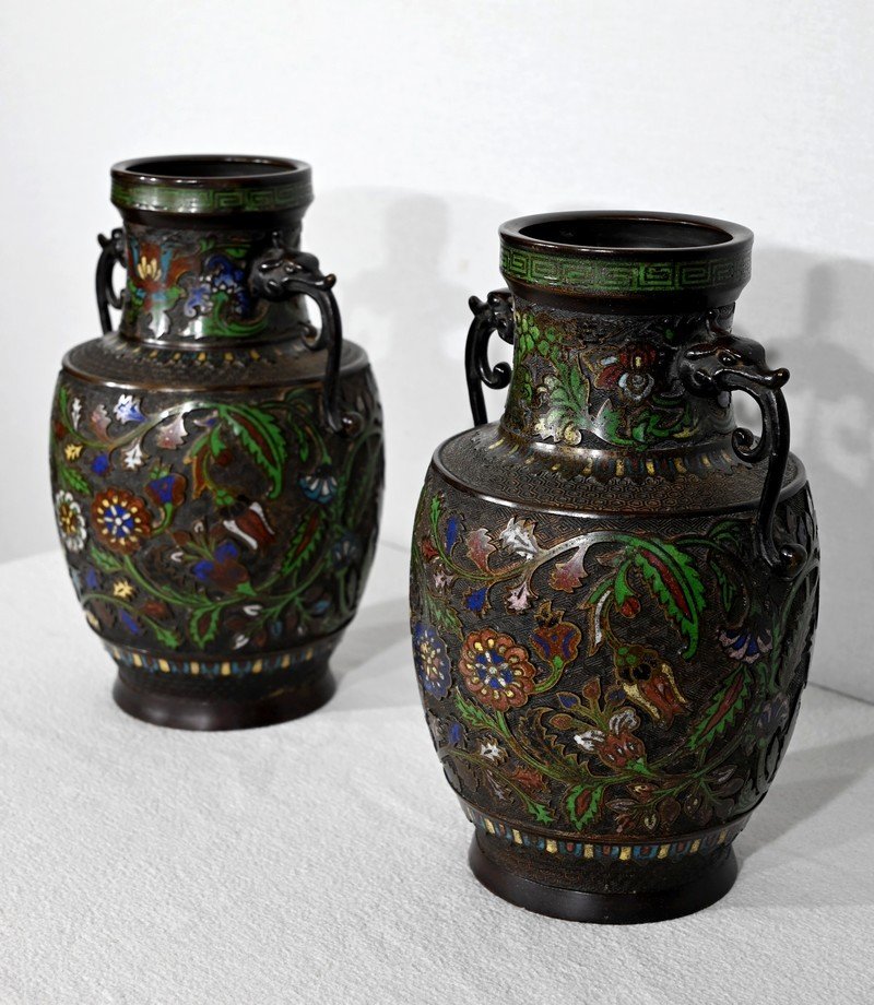 Pair Of Bronze Vases, China - Late Nineteenth-photo-3