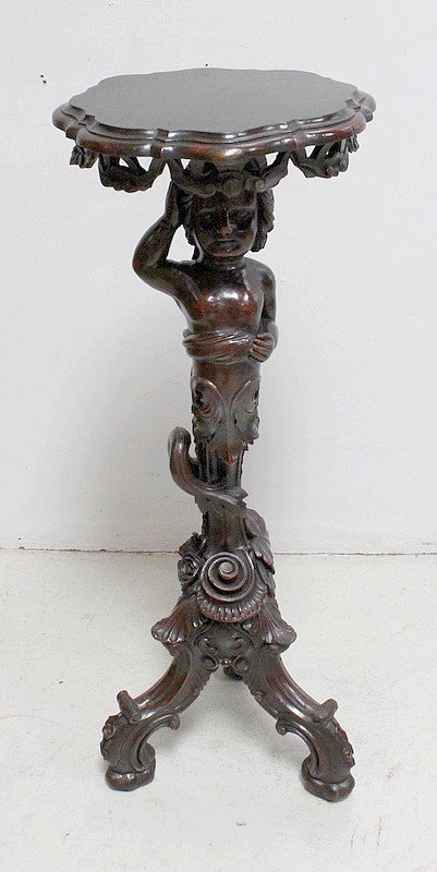 Putti Stand In Carved Wood - Late Nineteenth