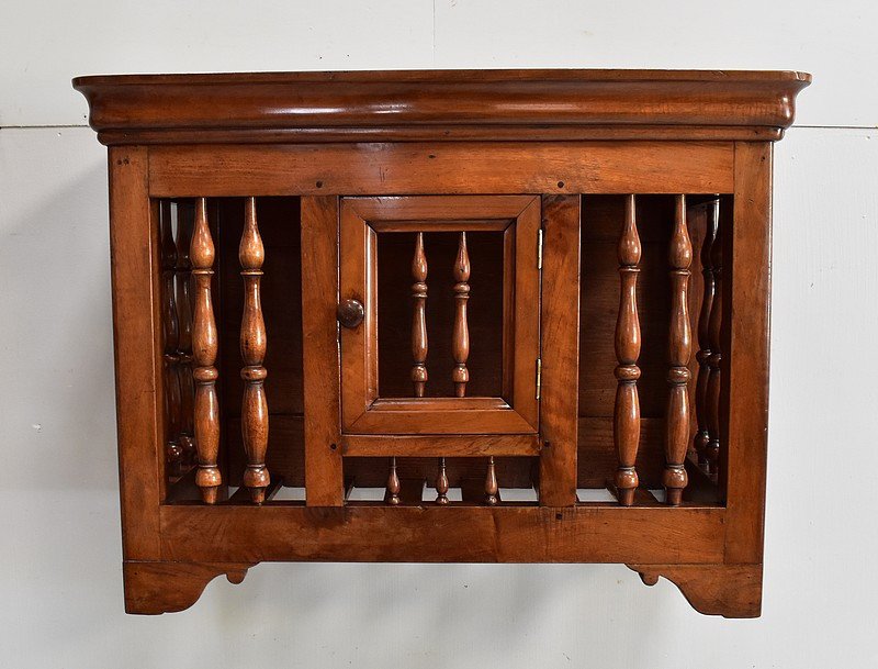 Authentic Small Panetière In Walnut, Louis Philippe Period - Mid-19th Century