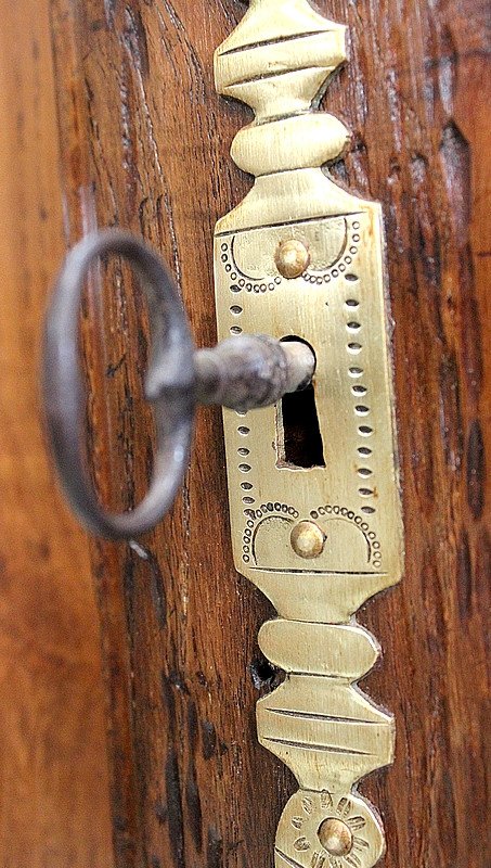 Pantry Drainer In Solid Chestnut - Mid-19th Century-photo-2