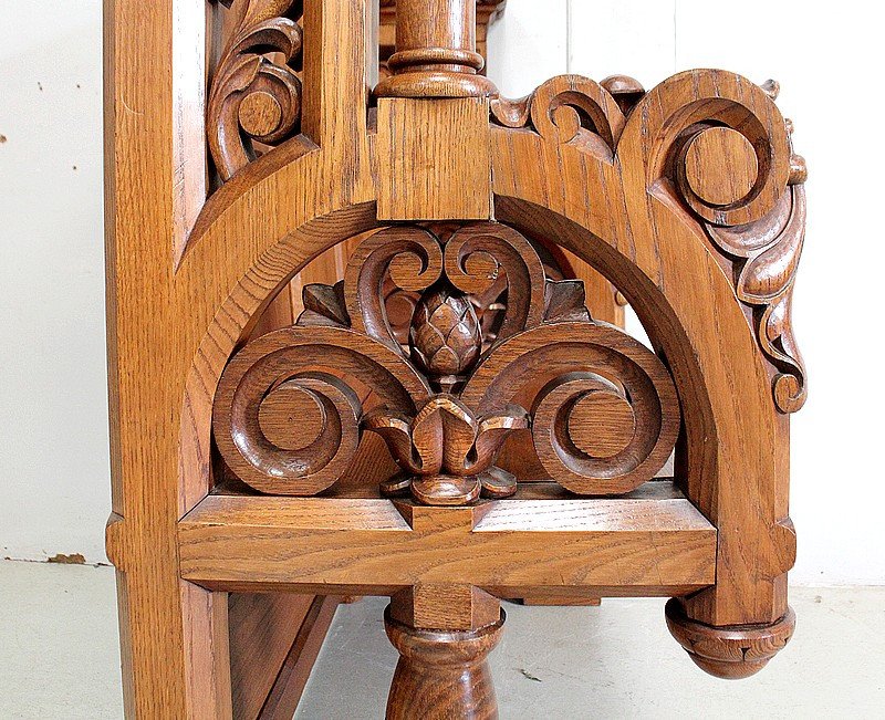 Church Stall In Solid Oak - Early Twentieth-photo-5