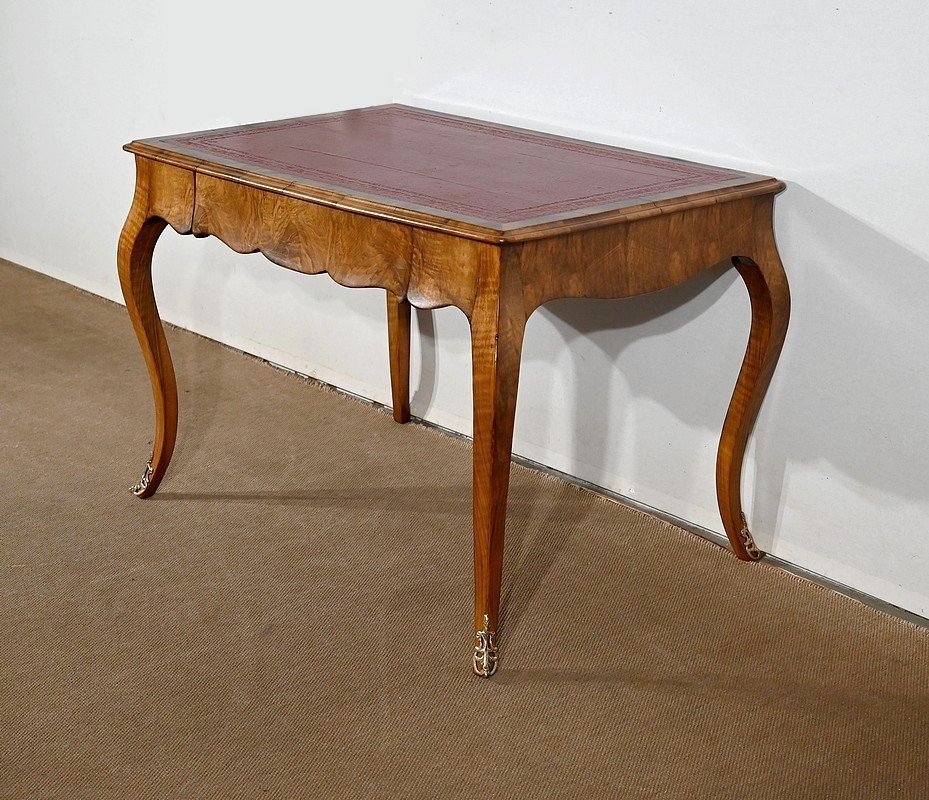 Walnut Desk Table, Louis XV Style - Mid-19th Century