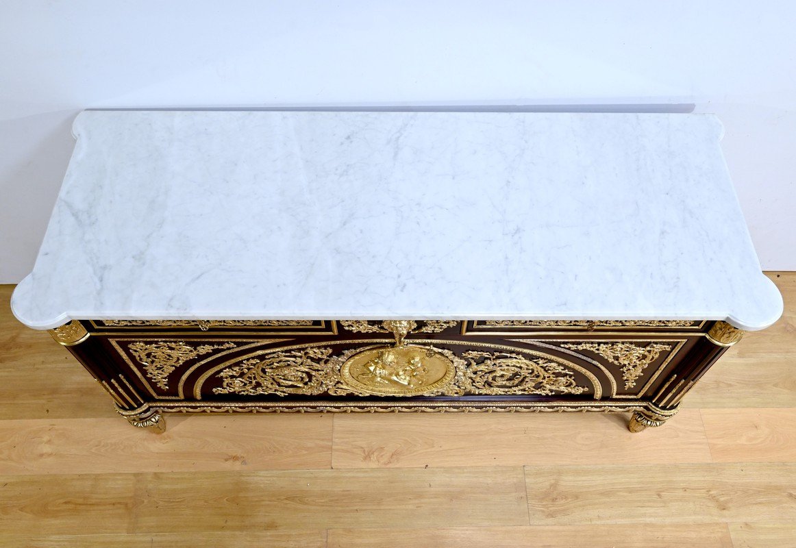 “marie-antoinette” Ceremonial Commode In Mahogany, After G.benneman And J.stöckel – Early 20th Century-photo-1