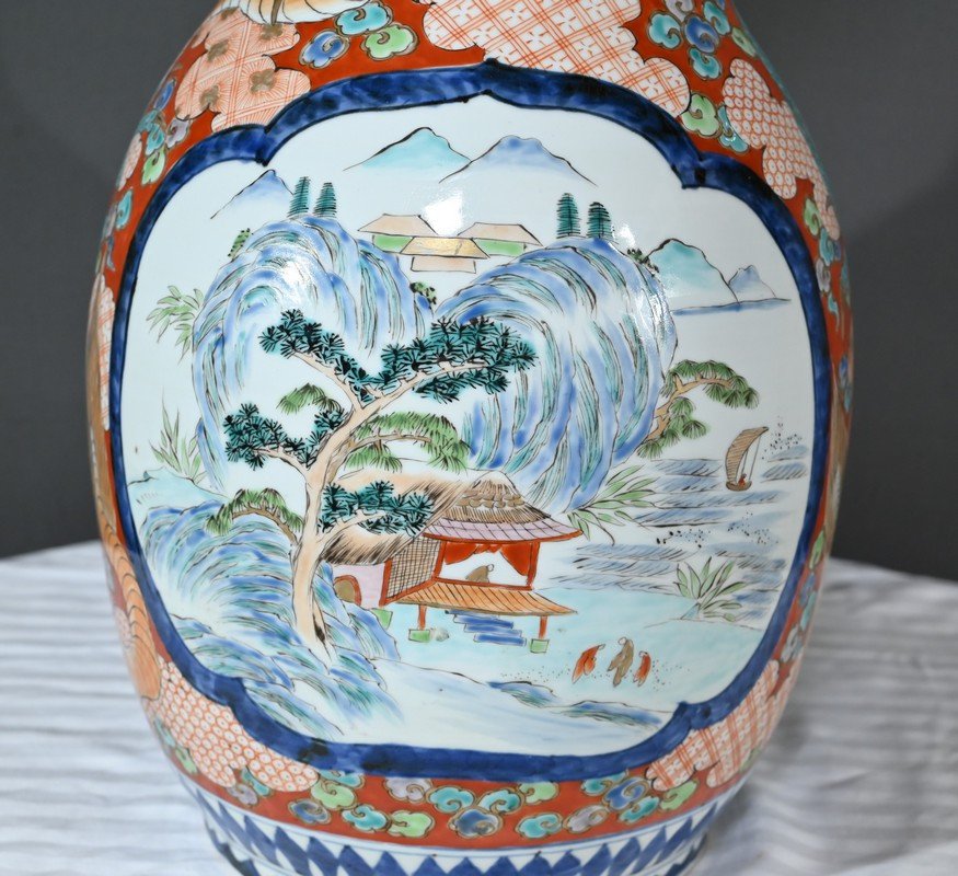 Important Arita Porcelain Vase, Meiji Era, Japan – Late 19th Century-photo-2