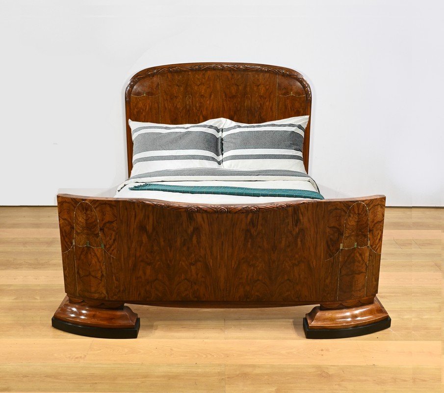 Burl Walnut Bed, Art Deco Period – 1930