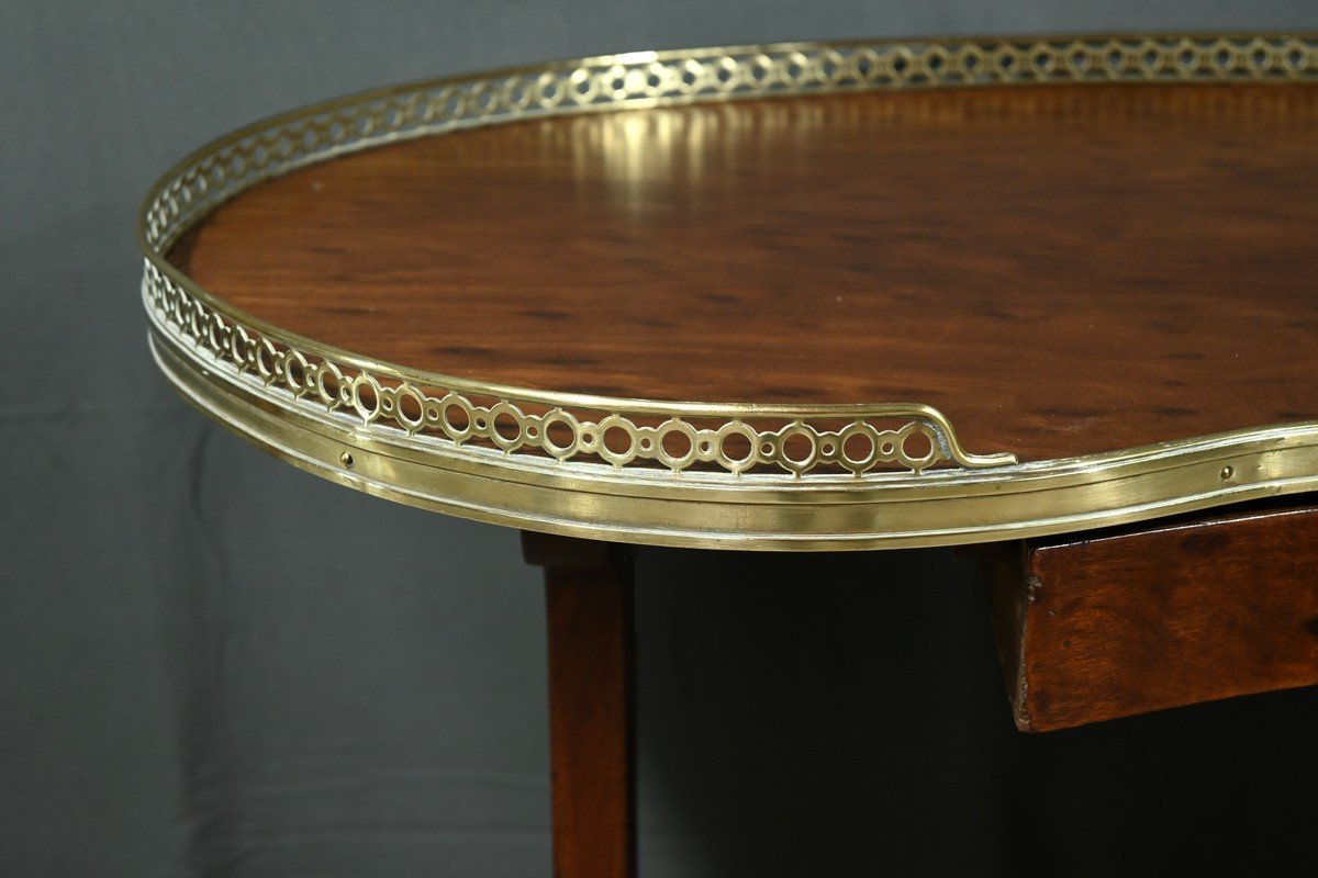 Kidney Table In Speckled Mahogany, Stamped “l'escalier De Cristal” – Late 19th Century-photo-2