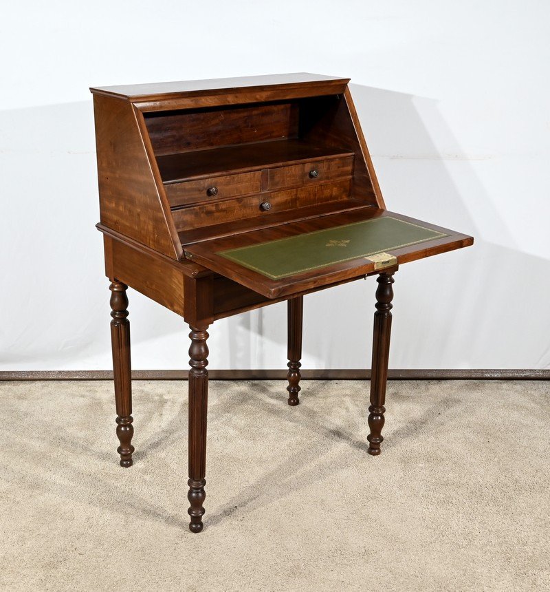 Small Mahogany Lady's Desk, Louis-philippe Period – Part 1 Of The 19th Century