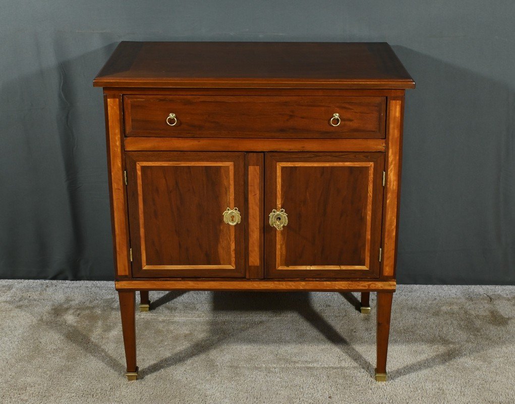 Small Mahogany And Lemon Tree Buffet – Part 1 20th Century