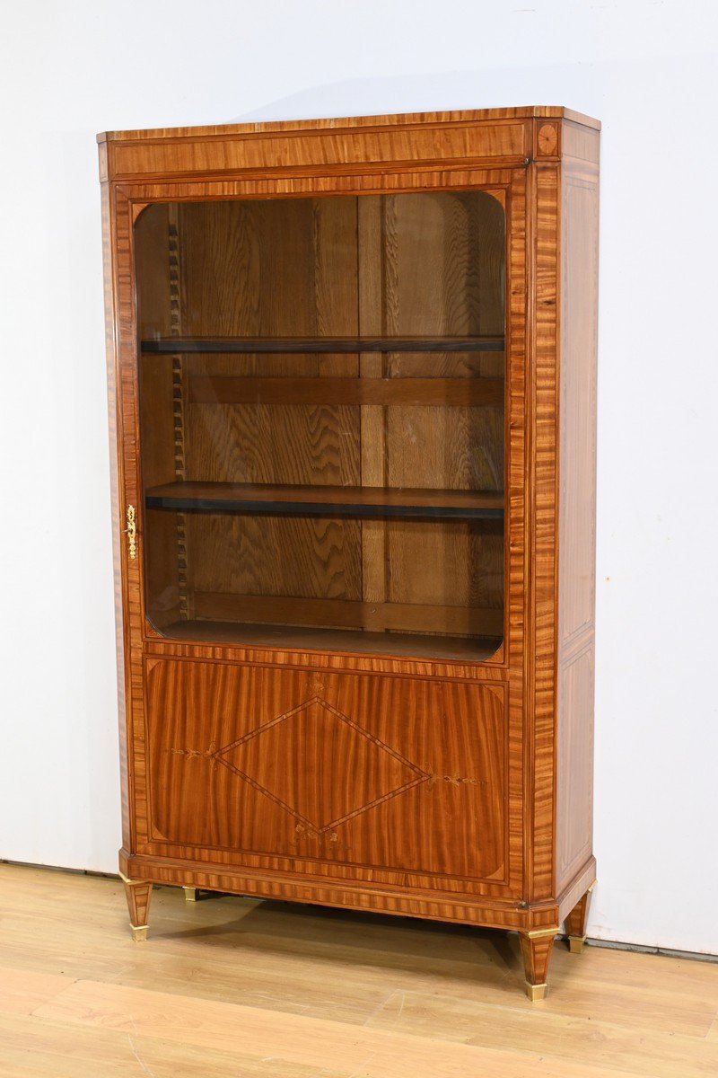 Flamed Mahogany Bookcase, Louis XVI Style – Mid 19th Century-photo-3