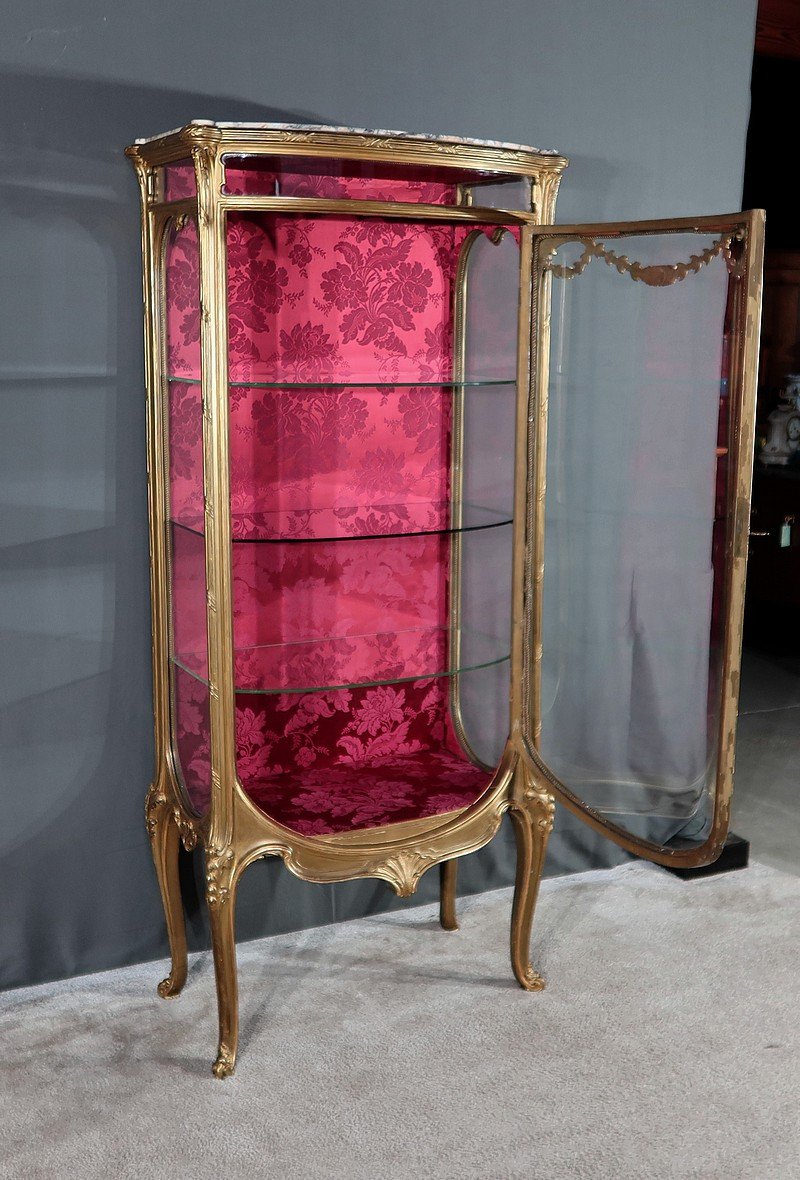 Curved Display Cabinet In Gilded Wood, Louis XV / Louis XVI Transition – Early 20th Century-photo-3