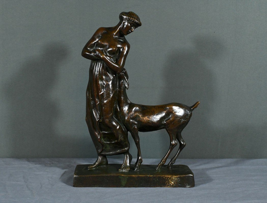 Bronze “woman With Fawn”, Atelier Primavera – 1930