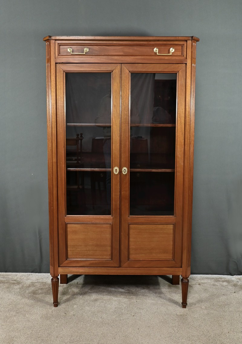 Small Glass-fronted Mahogany Bookcase, Louis XVI Style – Late 19th Century