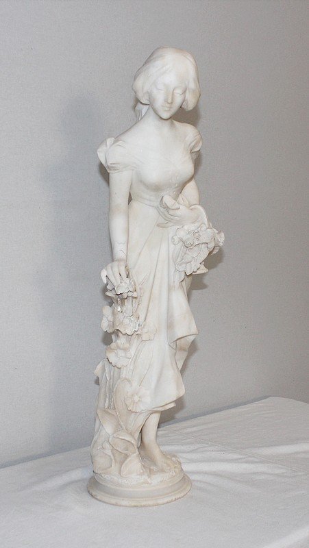  Grande Sculpture En Albâtre « Jeune Fille Au Panier De Fleurs » - 1900 -photo-2