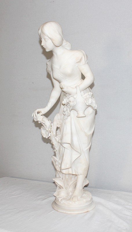  Grande Sculpture En Albâtre « Jeune Fille Au Panier De Fleurs » - 1900 -photo-3