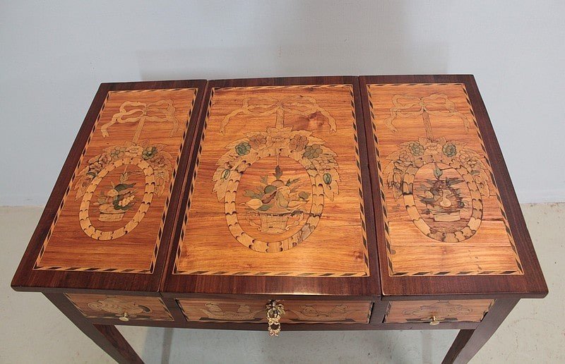 Louis XVI Dressing Table In 18th Century Marquetry-photo-2