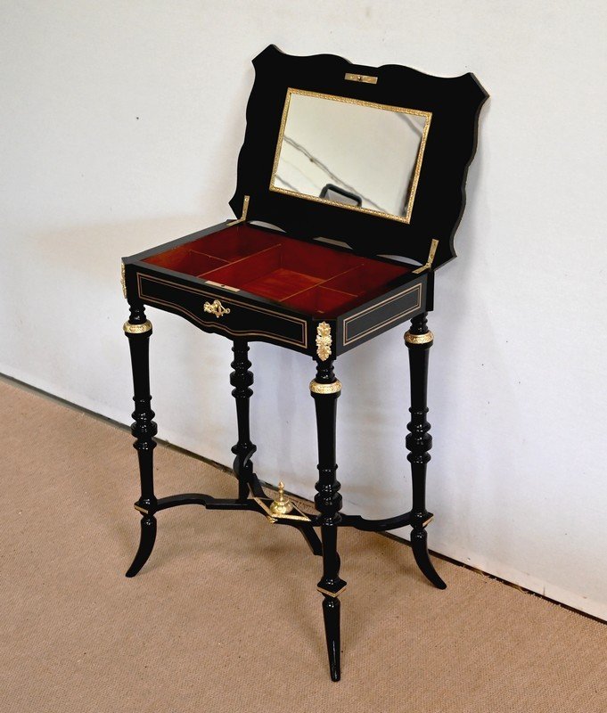  Petite Table En Poirier Noirci, époque Napoléon III – Milieu XIXe -photo-4