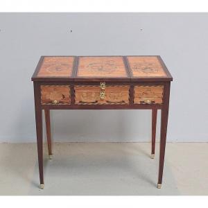 Louis XVI Dressing Table In 18th Century Marquetry