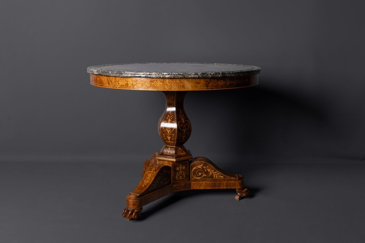 Pedestal Table-photo-2