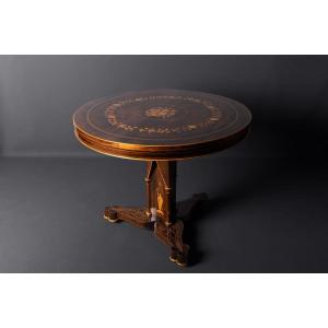 Pedestal Table