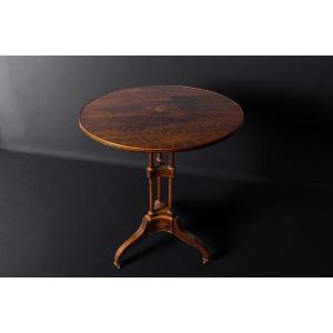 Pedestal Table