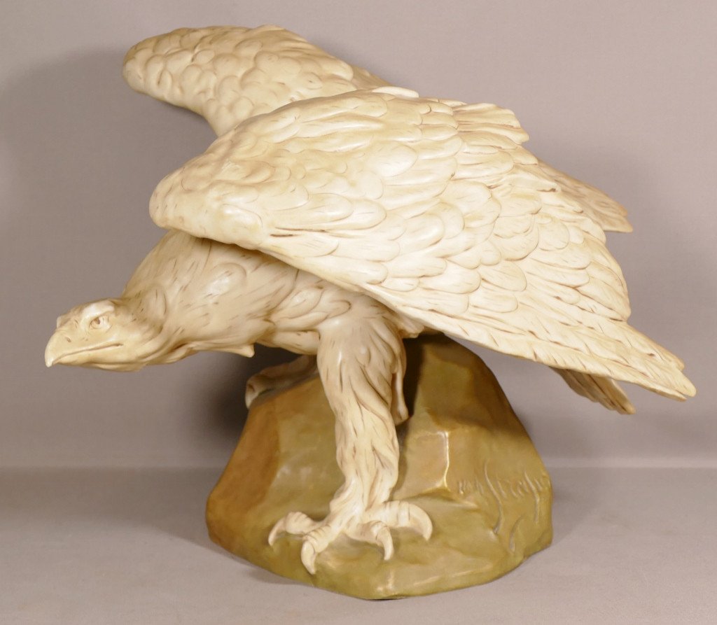 Aigle Royal, Sculpture En Porcelaine Royal Dux Bohémia Vers 1900-photo-2