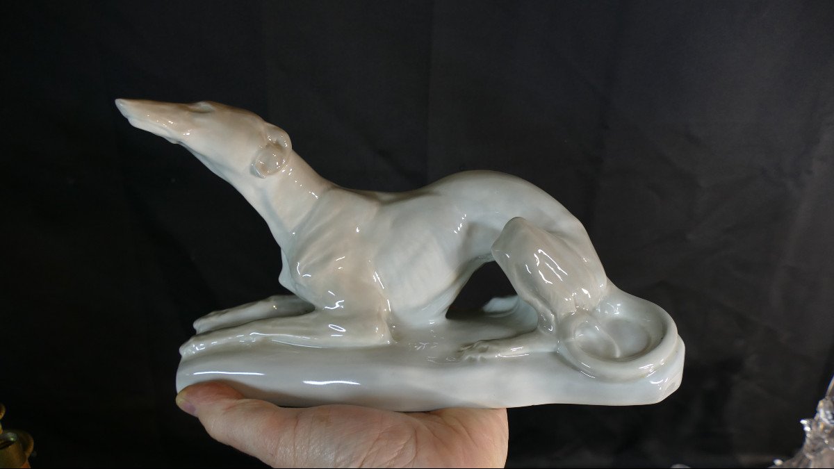 Lévrier Whippet Chien Sloughi, Statuette En Porcelaine Par Camille Tharaud, Limoges 1935-photo-1