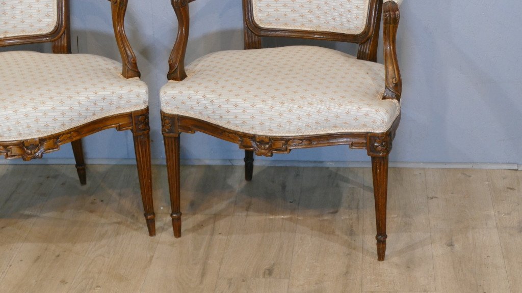 Pair Of Armchairs Transition Period Louis XV Louis XVI In Carved Oak, XVIII-photo-3