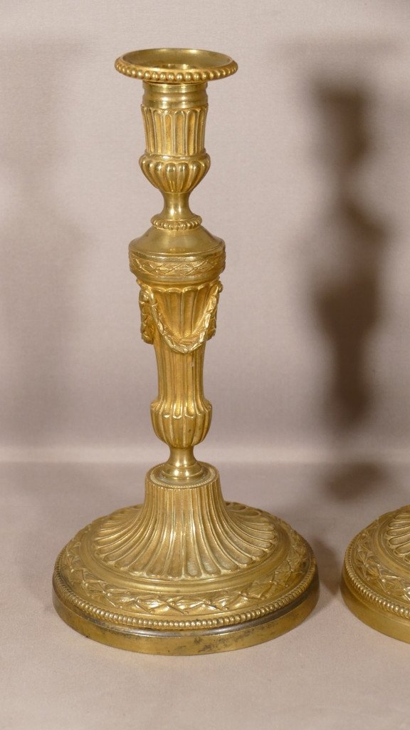 Pair Of Louis XVI Candlesticks In Gilt Bronze Late Eighteenth Century-photo-2