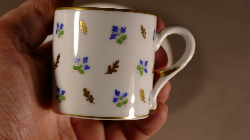 Bernardaud, Tasse Litron Aux Barbeaux, Porcelaine De Limoges, Ancienne Manufacture Royale-photo-3