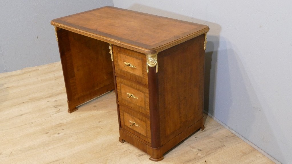 Small Louis XVI Style Middle Flat Desk In Walnut And Mahogany Frieze, Circa 1925-photo-3