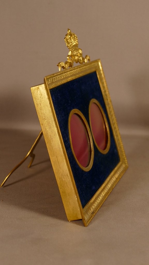 Double Photo Frame In Gilt Bronze With The Royal Crown, 19th Century-photo-2