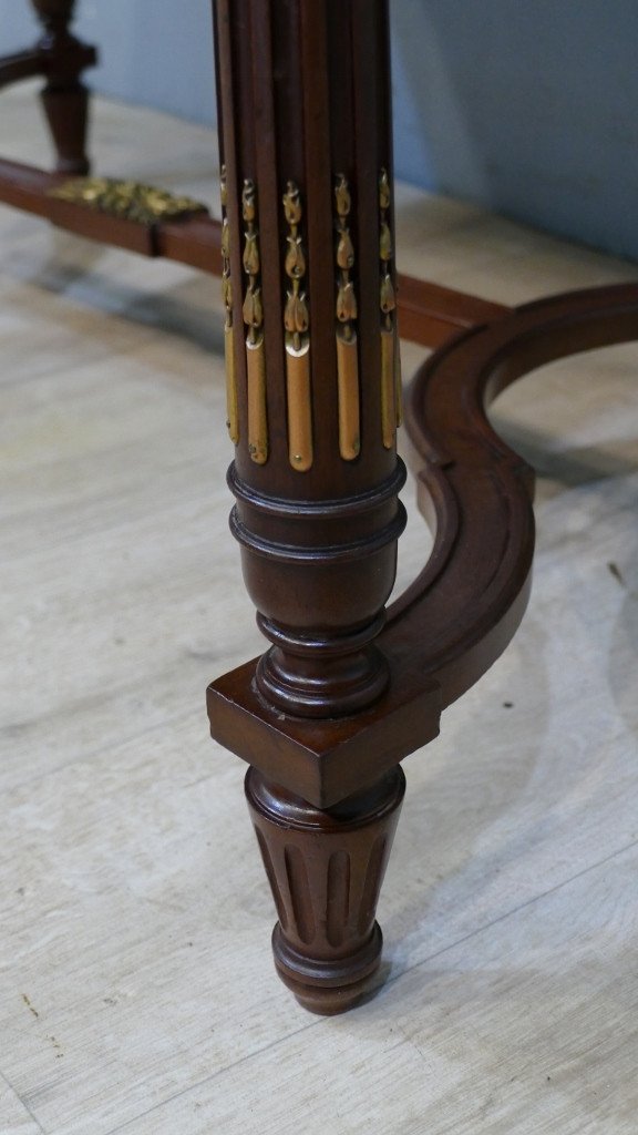 Bureau Table à écrire Style Louis XVI En Acajou Massif Et Placage De Loupe, époque XIX ème-photo-1